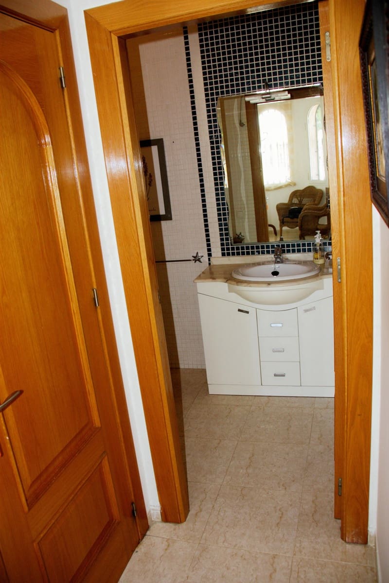 4 bedroom Apartment for sale in Ciudad Quesada with garage - € 1,100,000 (Ref: 9676222)