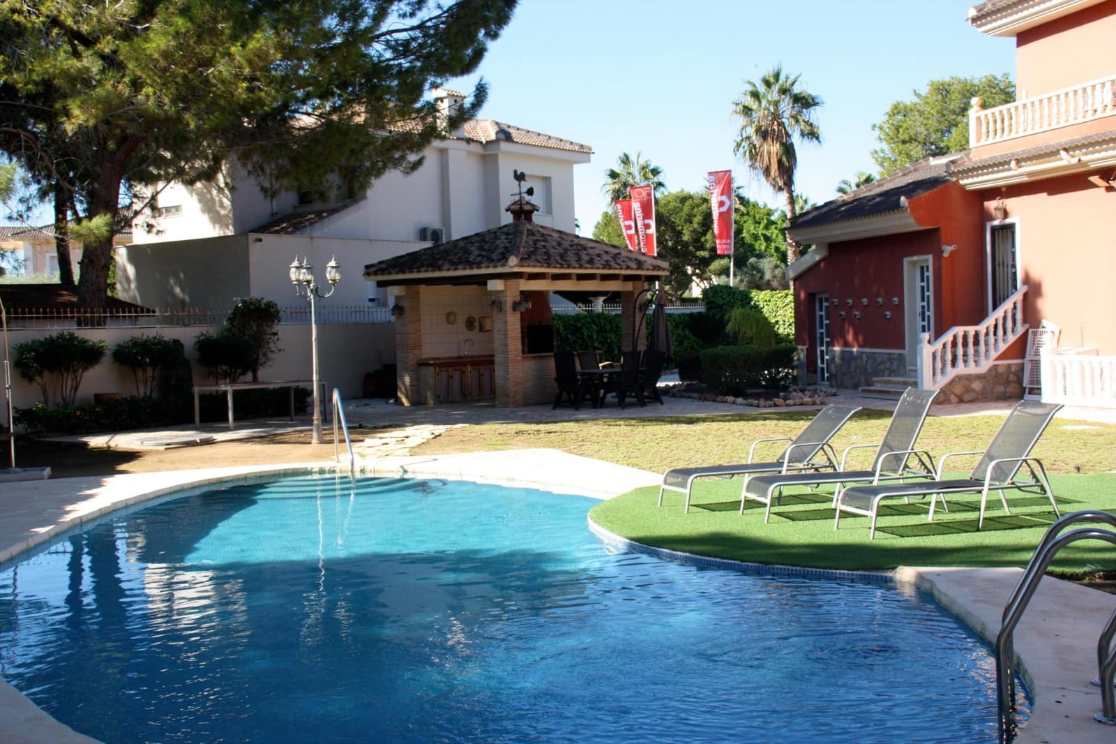 4 bedroom Apartment for sale in Ciudad Quesada with garage - € 1,100,000 (Ref: 9676222)