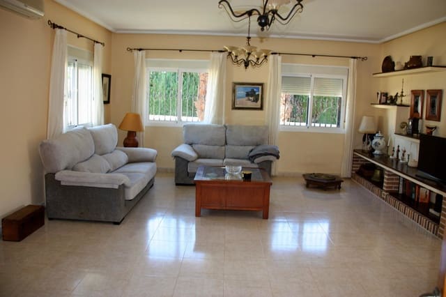 4 bedroom Apartment for sale in Ciudad Quesada, Rojales with garage - € 1,100,000 (Ref: 9676222)