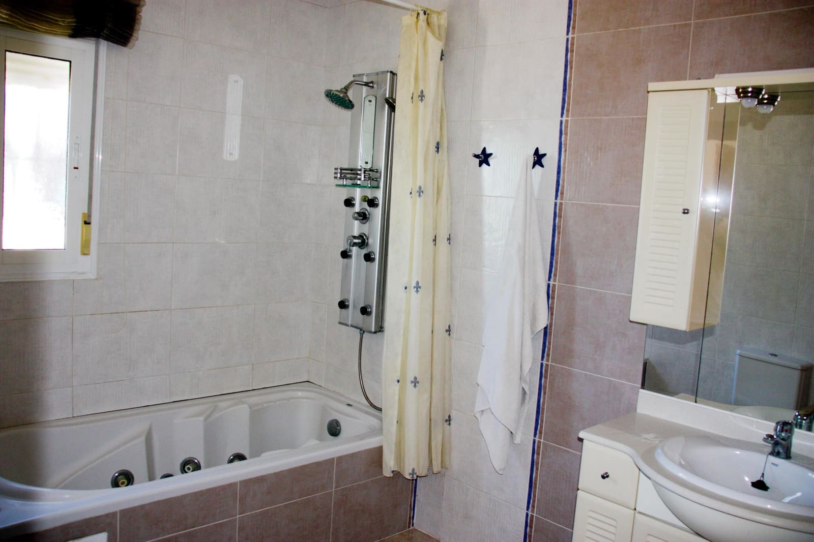 4 bedroom Apartment for sale in Ciudad Quesada with garage - € 1,100,000 (Ref: 9676222)