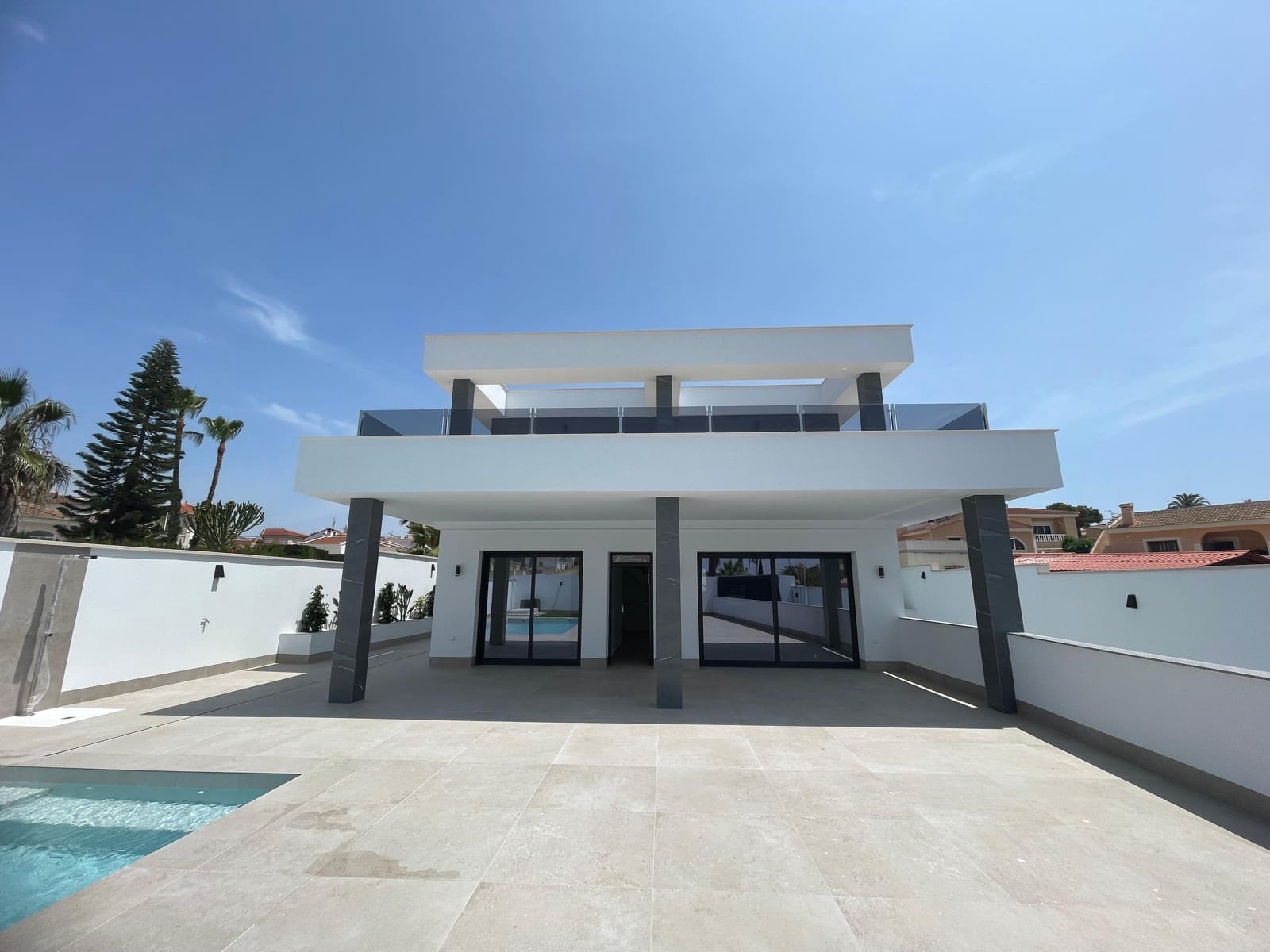 3 Zimmer Apartment zu verkaufen in Ciudad Quesada mit Pool Garage - 799.900 € (Ref: 9676238)