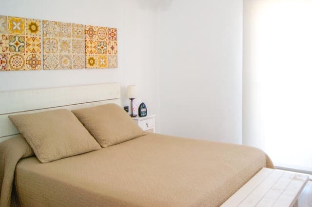 4 slaapkamer Appartement te koop in Novamar - Mediterráneo, Santa Pola met zwembad - € 605.000 (Ref: 9676247)