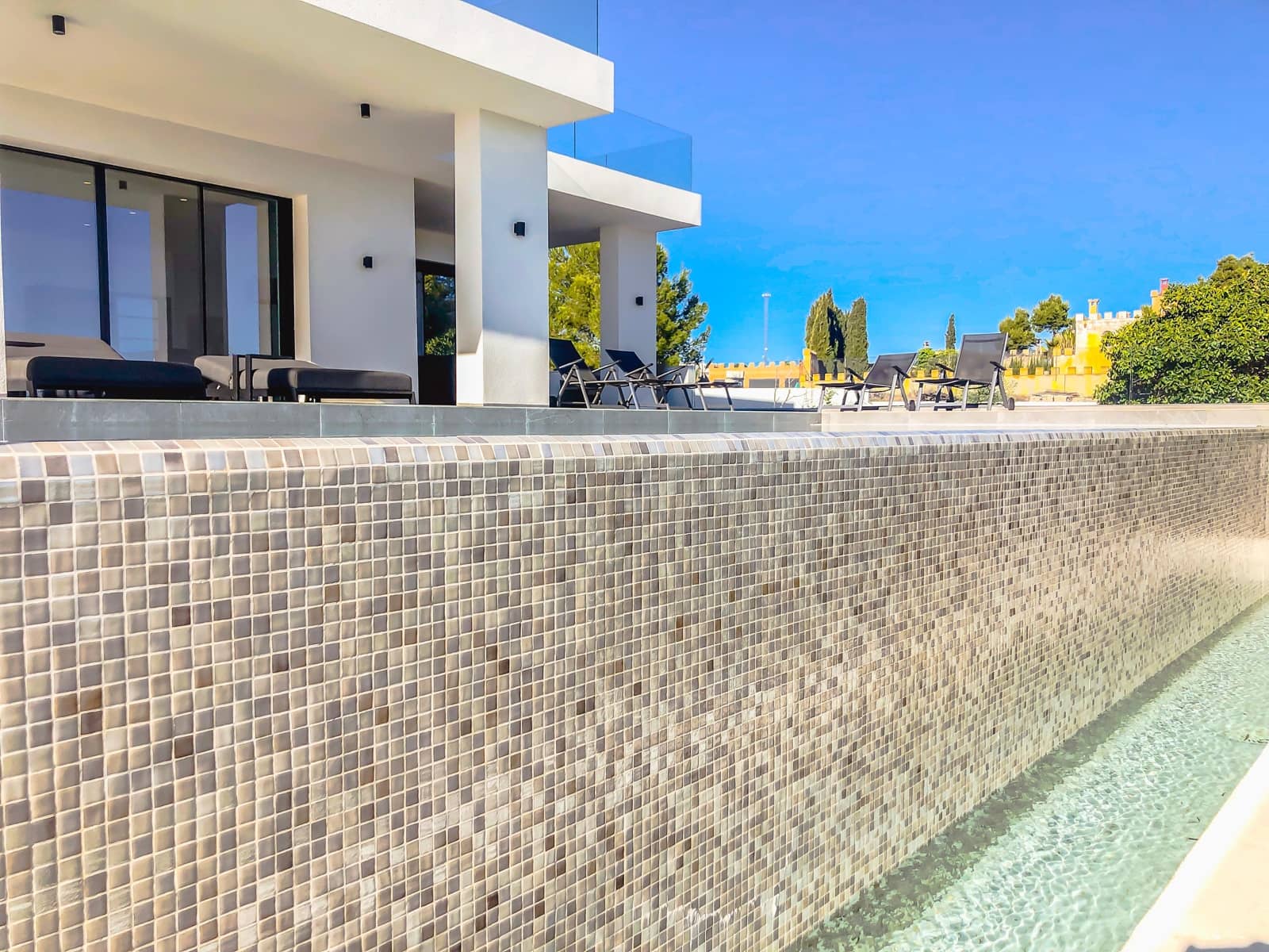 Chalet de 6 habitaciones en Ciudad Quesada en venta con piscina garaje - 2.300.000 € (Ref: 9742928)