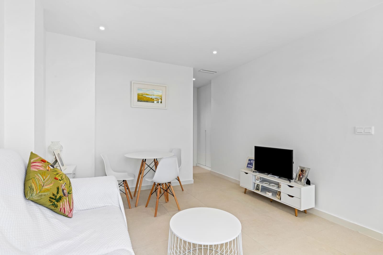 Pareado de 4 habitaciones en Guardamar del Segura en venta con piscina - 507.050 € (Ref: 9742930)