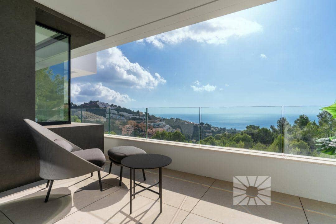 4 bedroom Villa for sale in Altea with pool garage - € 2,111,500 (Ref: 9795154)