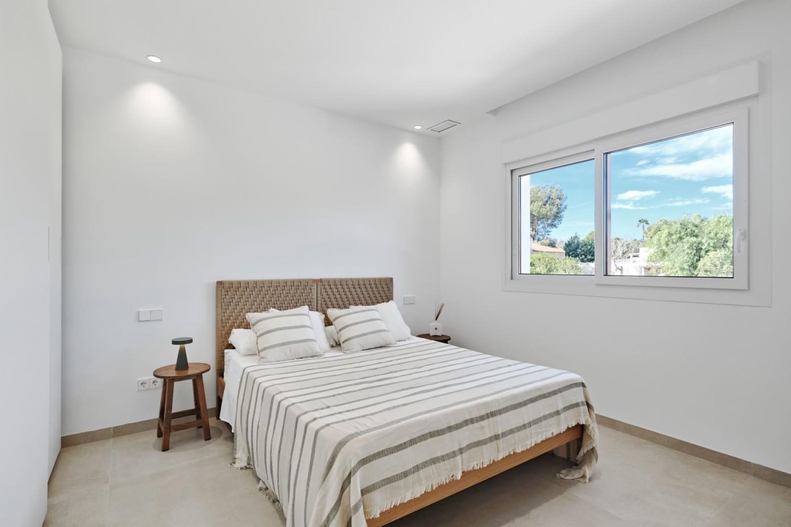 3 slaapkamer Villa te koop in Orihuela Costa met zwembad - € 760.000 (Ref: 9858826)