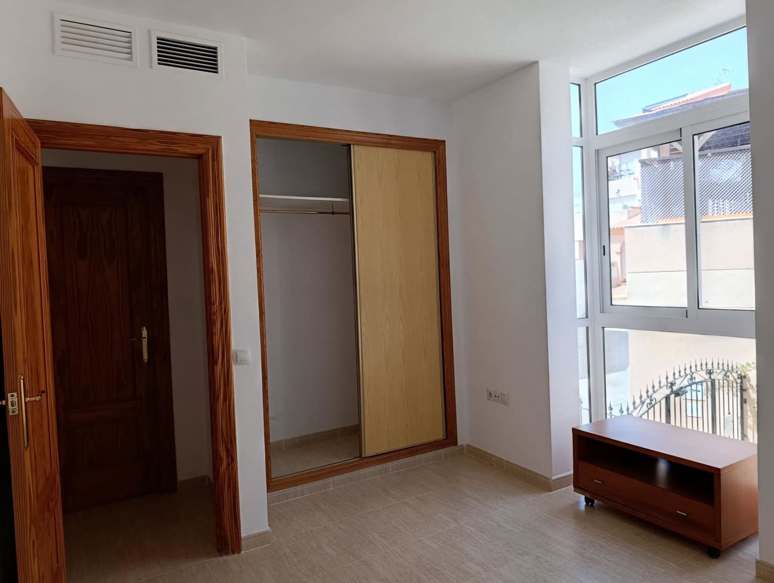 Ático de 2 habitaciones en Palomares en venta con piscina garaje - 125.000 € (Ref: 10035060)