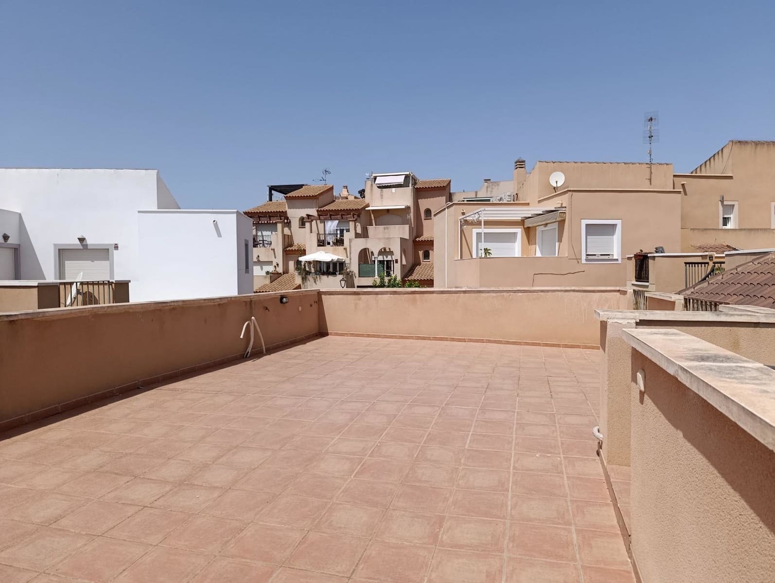 Ático de 2 habitaciones en Palomares en venta con piscina garaje - 125.000 € (Ref: 10035060)