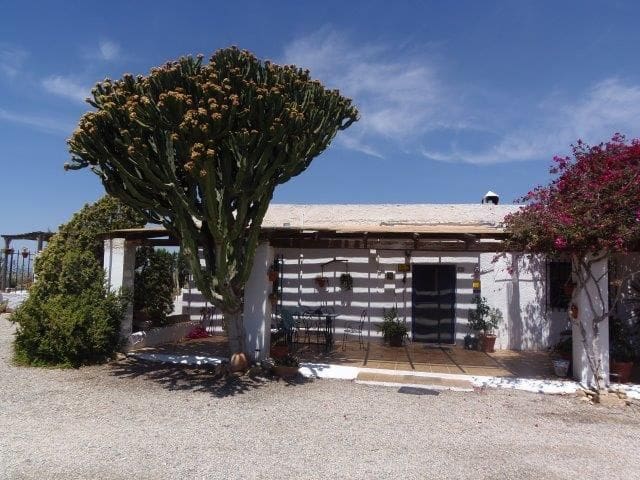 5 bedroom Finca/Country House for sale in Burjulu with pool garage - € 169,000 (Ref: 10100441)