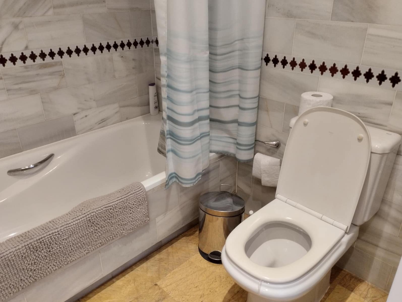 6 soveværelse Villa til salg i Vera med swimmingpool garage - € 520.000 (Ref: 8909947)