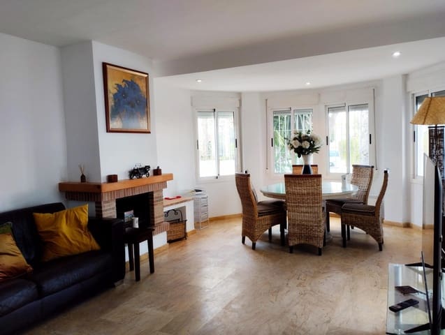 6 camera da letto Villa in vendita in Cala Marqués, Vera con piscina garage - 520.000 € (Rif: 8909947)