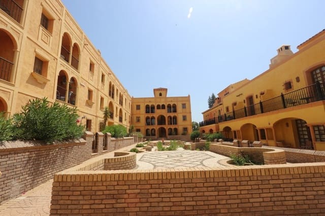 2 chambre Appartement à vendre à Cuevas del Almanzora avec piscine garage - 120 000 € (Ref: 8909961)