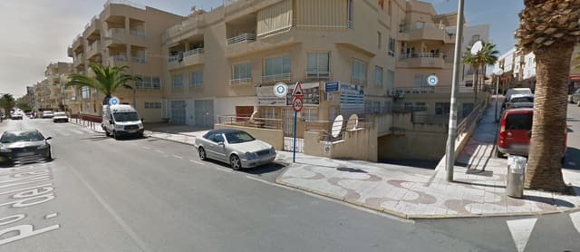 5 slaapkamer Commercieel te huur in Garrucha - € 1.250 (Ref: 8909966)