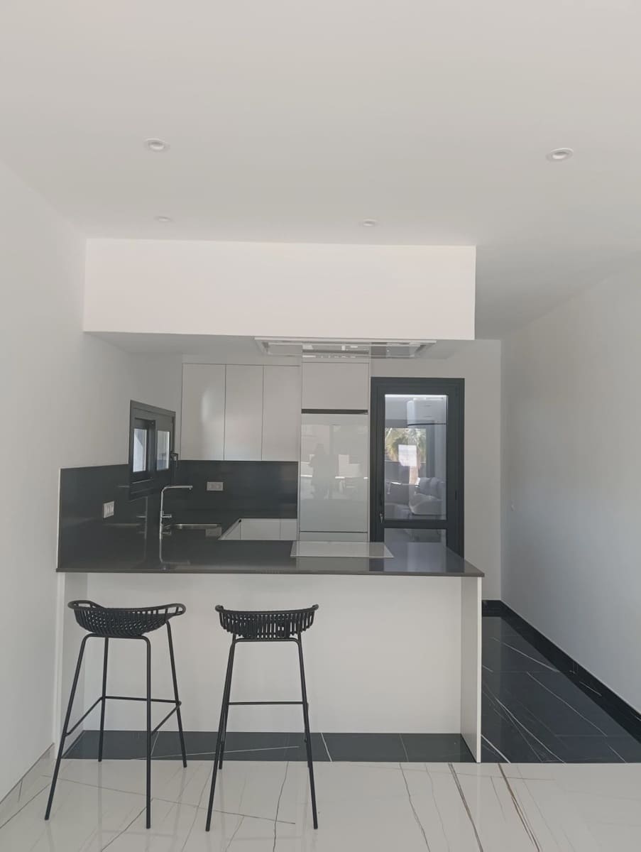 2 slaapkamer Villa te koop in Los Gallardos met zwembad garage - € 324.000 (Ref: 8909985)