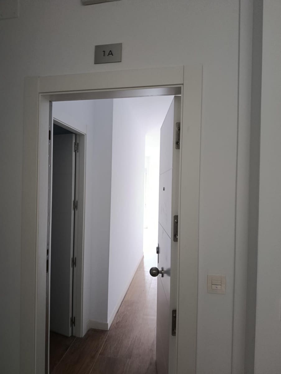 3 bedroom Apartment for sale in Garrucha with garage - € 165,000 (Ref: 8909986)