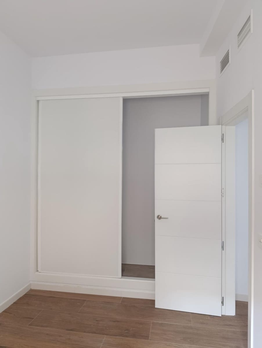 3 bedroom Apartment for sale in Garrucha with garage - € 165,000 (Ref: 8909986)