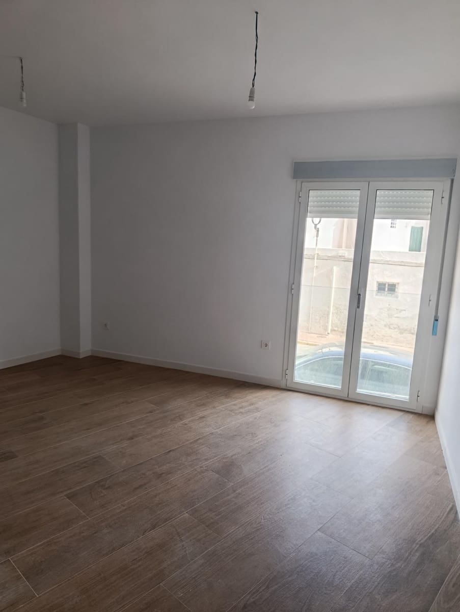 3 bedroom Apartment for sale in Garrucha with garage - € 165,000 (Ref: 8909986)