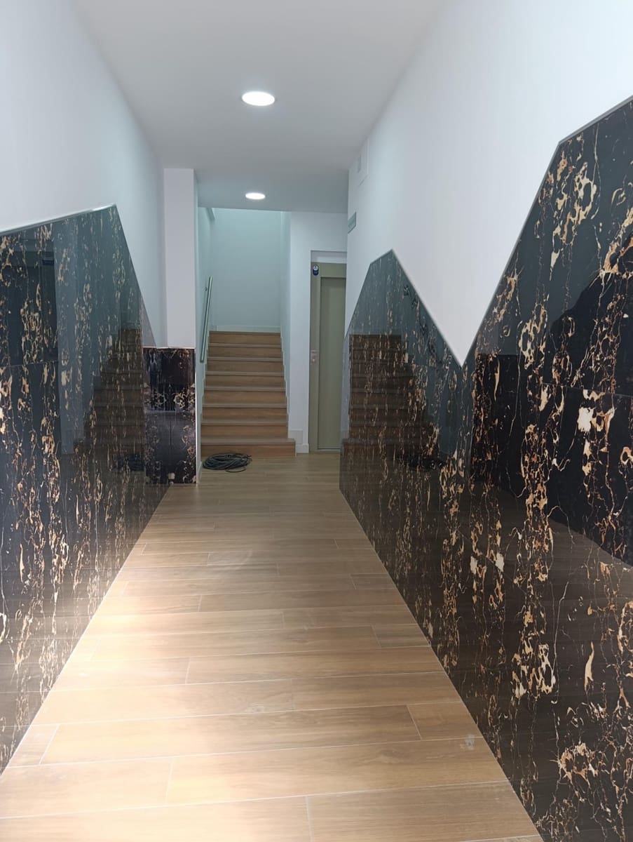 3 bedroom Apartment for sale in Garrucha with garage - € 165,000 (Ref: 8909986)