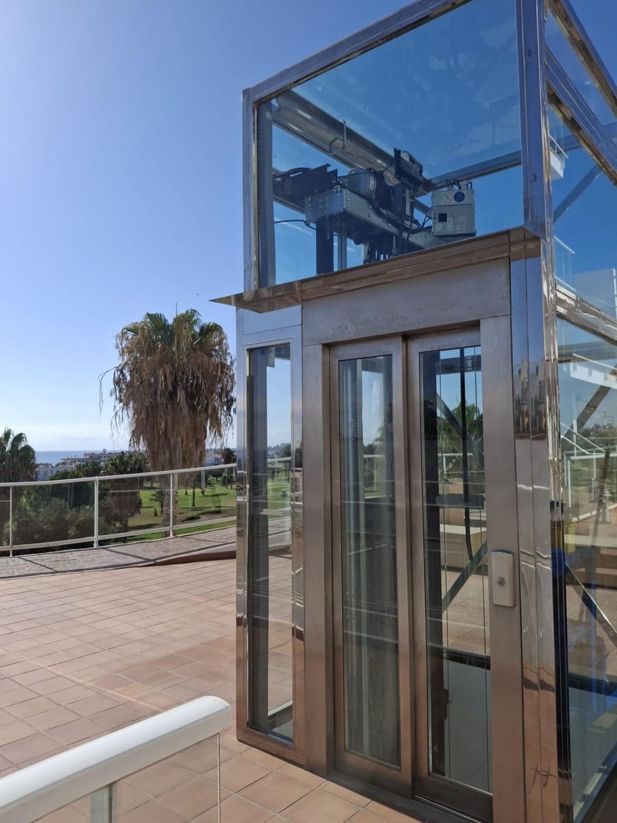 4 soveværelse Villa til salg i Mojacar med swimmingpool garage - € 449.000 (Ref: 8910002)