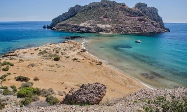 Undeveloped Land for sale in Calarreona, Aguilas - € 120,000 (Ref: 8910009)
