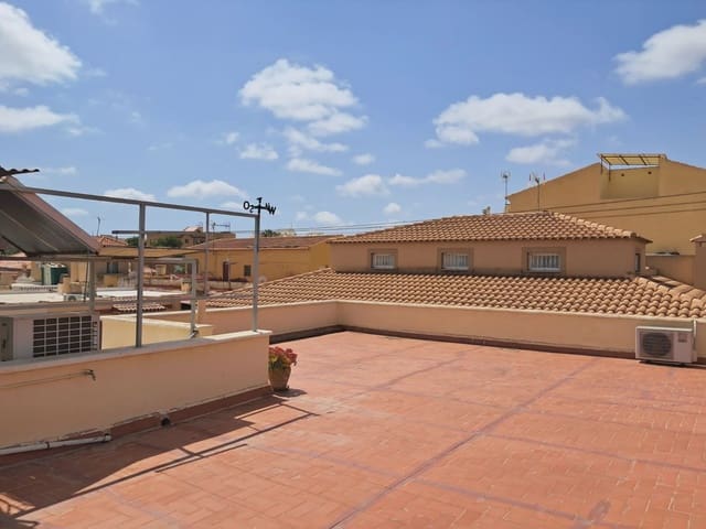 2 bedroom Villa for sale in Cuevas del Almanzora with garage - € 163,000 (Ref: 9151835)