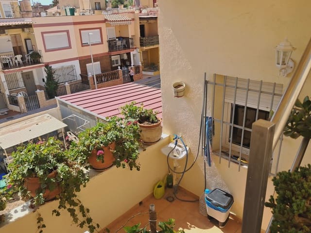2 bedroom Villa for sale in Cuevas del Almanzora with garage - € 163,000 (Ref: 9151835)