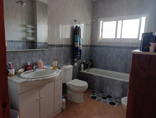 2 chambre Villa/Maison Mitoyenne à vendre à Cuevas del Almanzora - 140 000 € (Ref: 9483832)