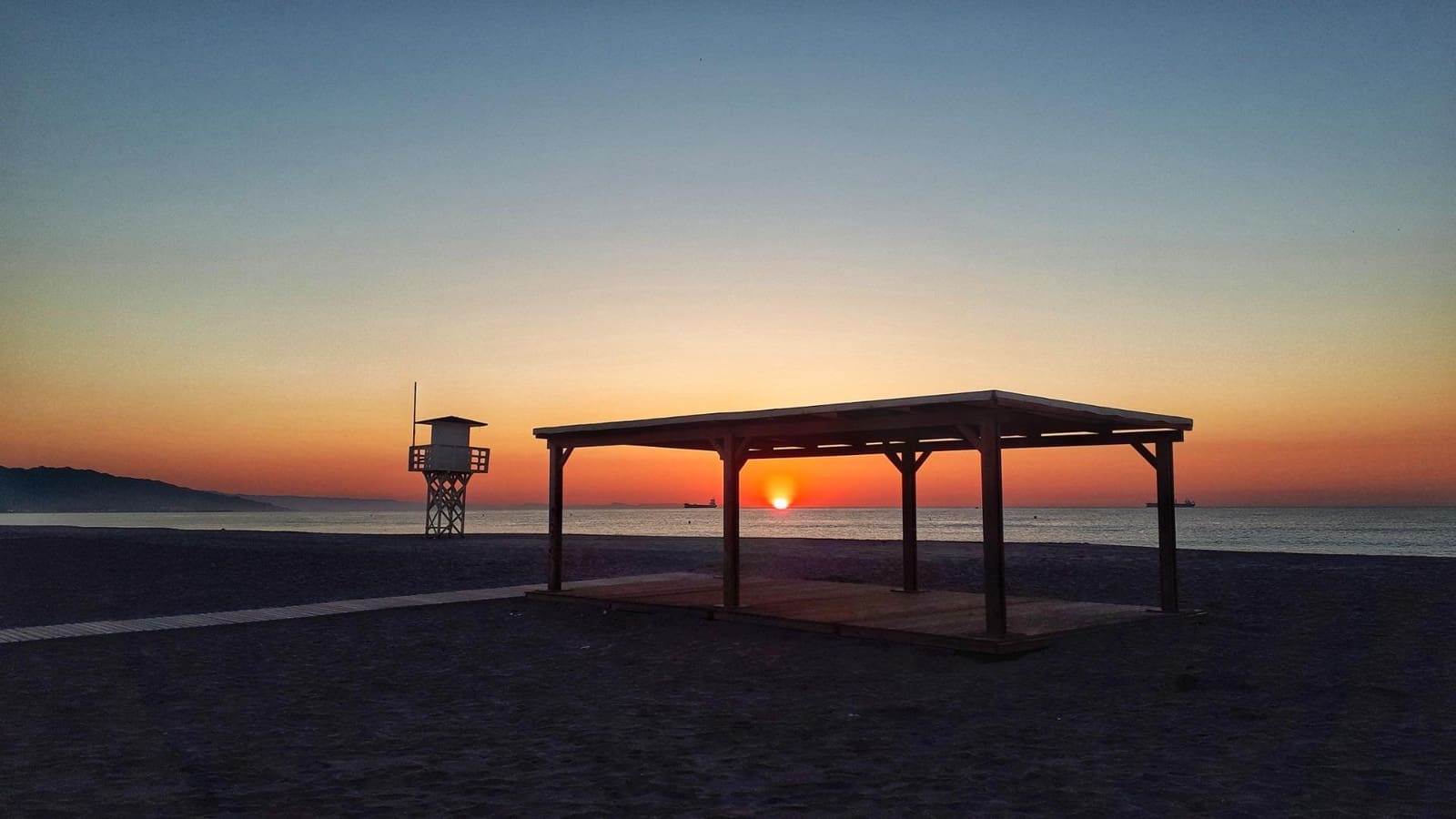 2 slaapkamer Penthouse te koop in Puerto del Rey met zwembad garage - € 265.000 (Ref: 9594774)