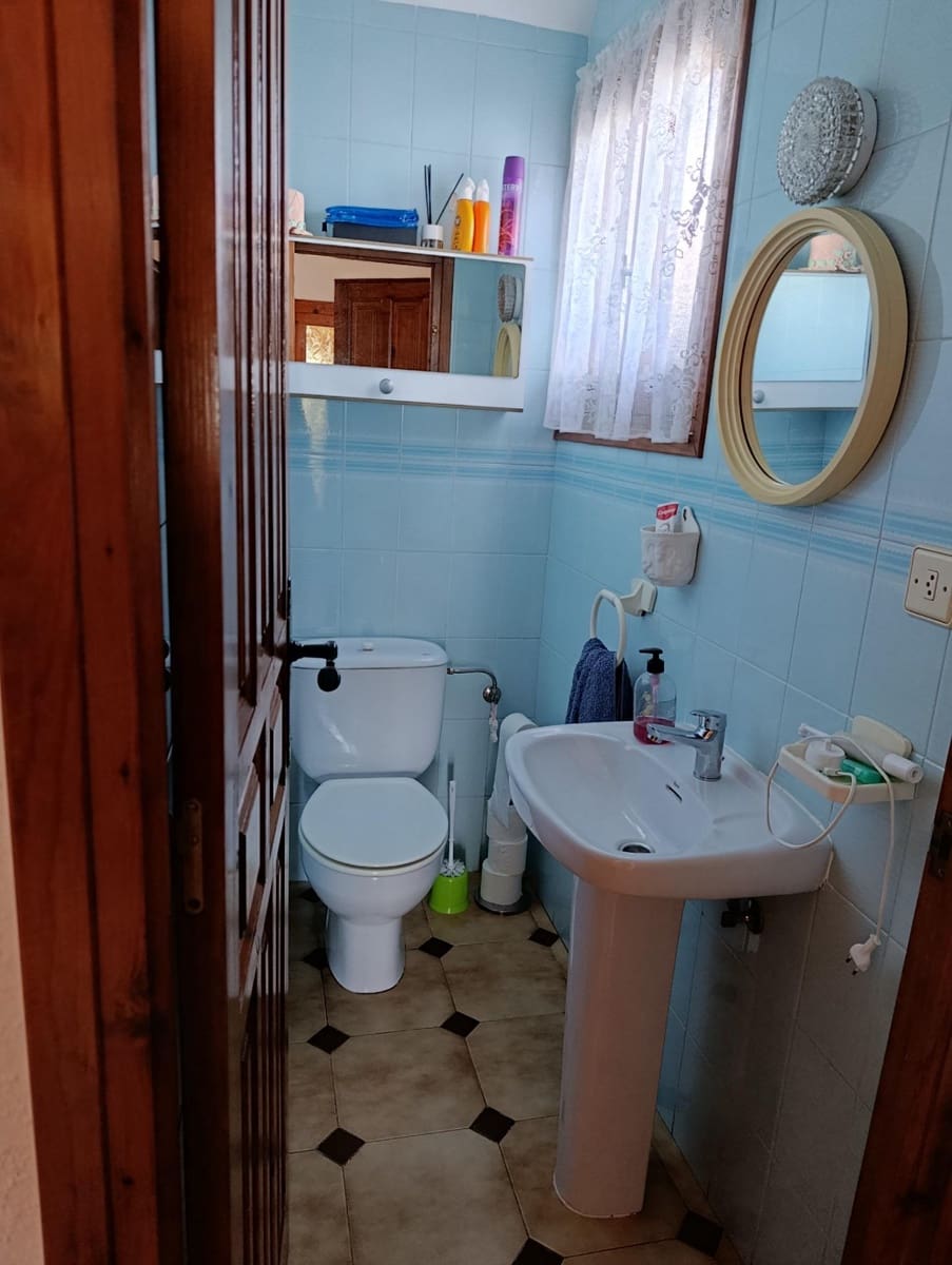 4 bedroom Villa for sale in Mojacar with garage - € 450,000 (Ref: 9639313)