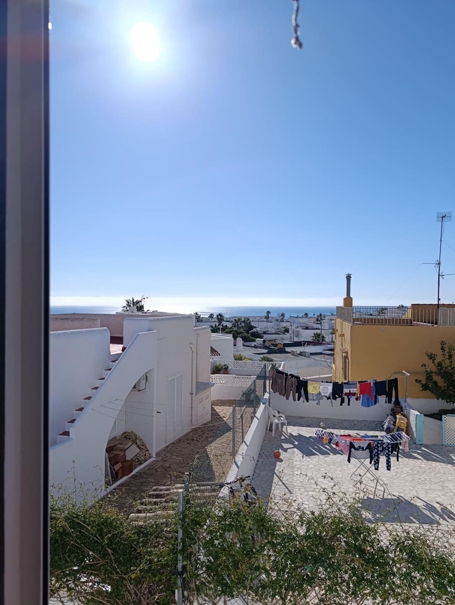 4 bedroom Villa for sale in Mojacar with garage - € 450,000 (Ref: 9639313)