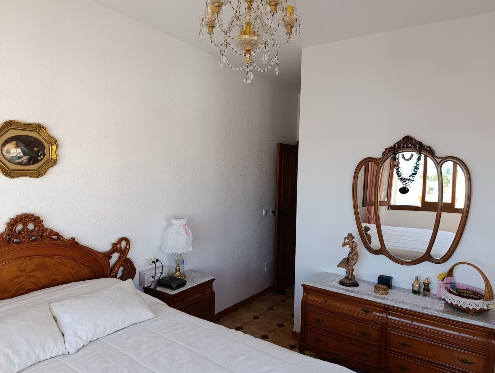 4 bedroom Villa for sale in Mojacar with garage - € 450,000 (Ref: 9639313)