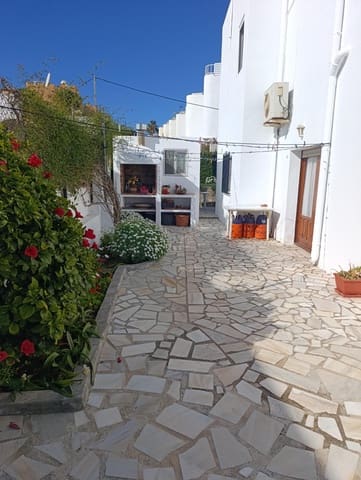 Chalet de 4 habitaciones en Mojácar en venta con garaje - 450.000 € (Ref: 9639313)