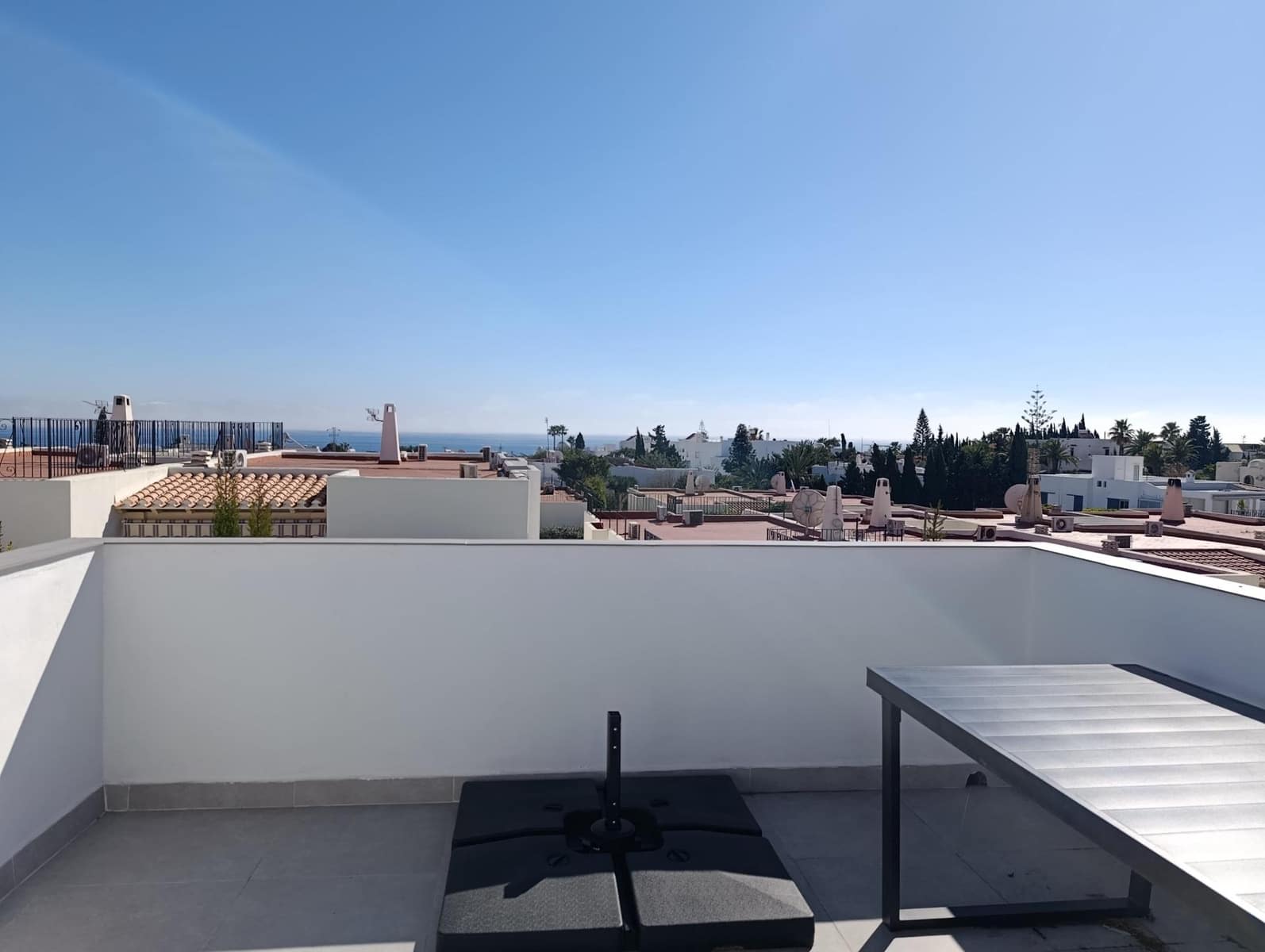 3 slaapkamer Rijtjeshuis te koop in Mojacar met zwembad garage - € 325.000 (Ref: 9661642)