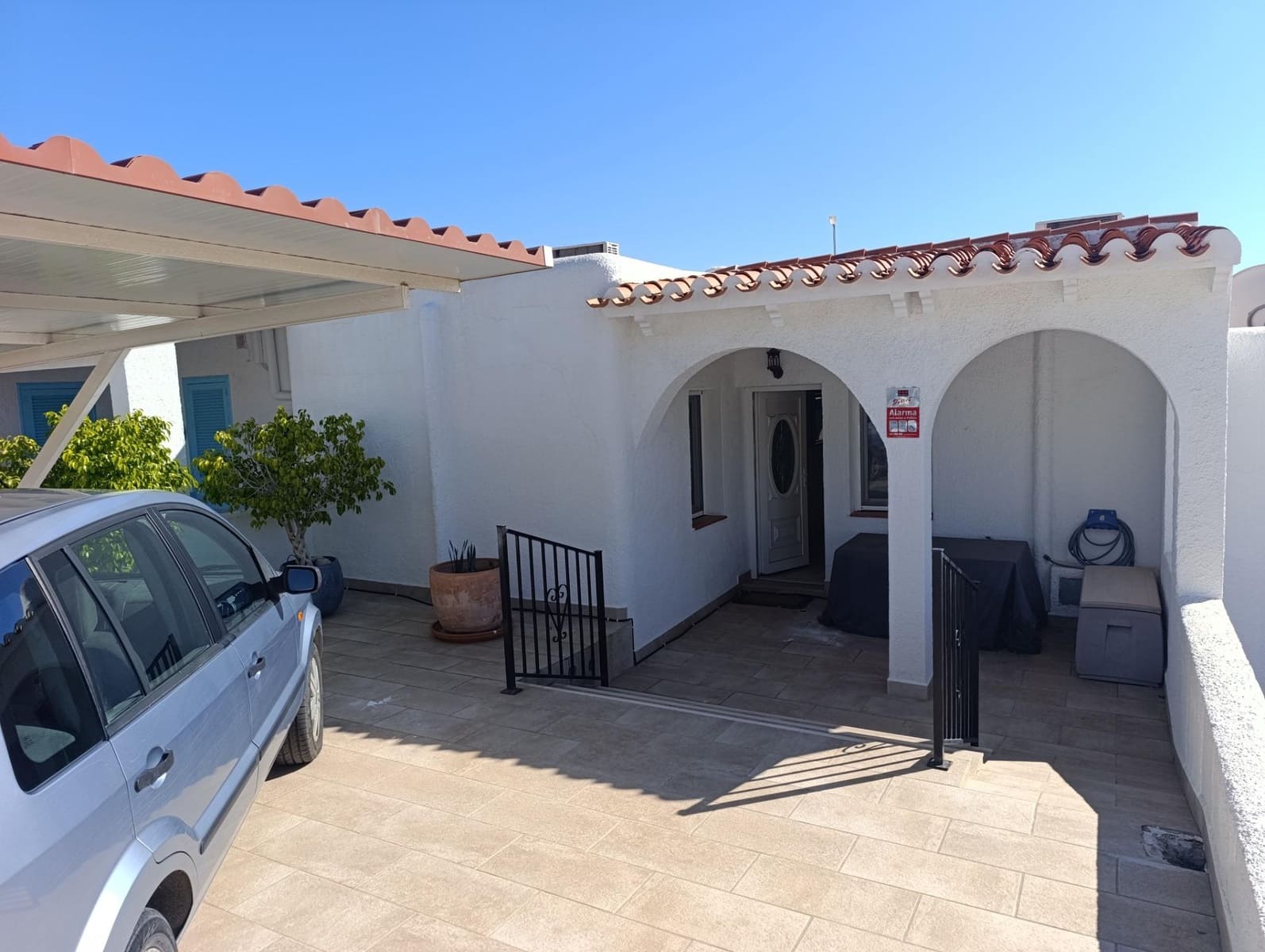 3 slaapkamer Rijtjeshuis te koop in Mojacar met zwembad garage - € 325.000 (Ref: 9661642)