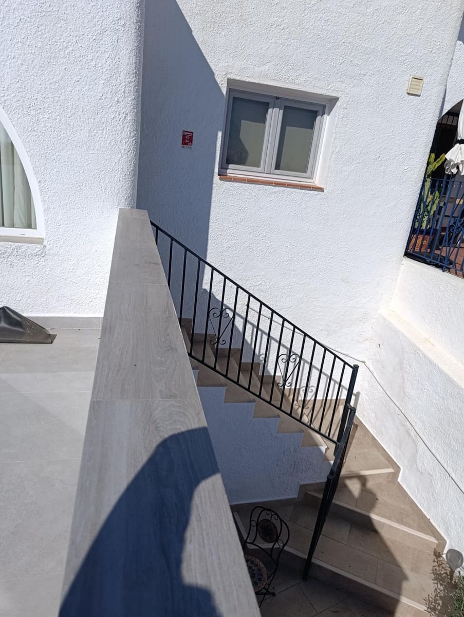 3 slaapkamer Rijtjeshuis te koop in Mojacar met zwembad garage - € 310.000 (Ref: 9661642)
