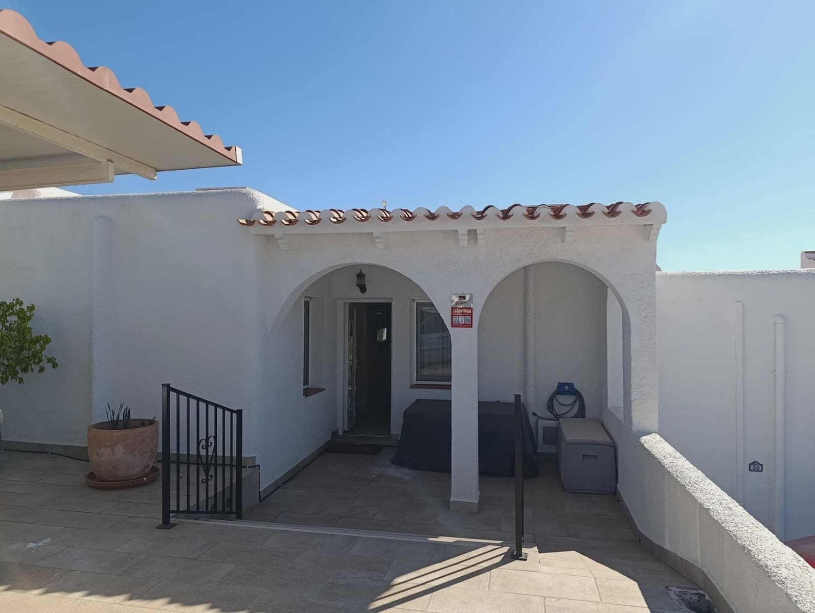 3 slaapkamer Rijtjeshuis te koop in Mojacar met zwembad garage - € 310.000 (Ref: 9661642)