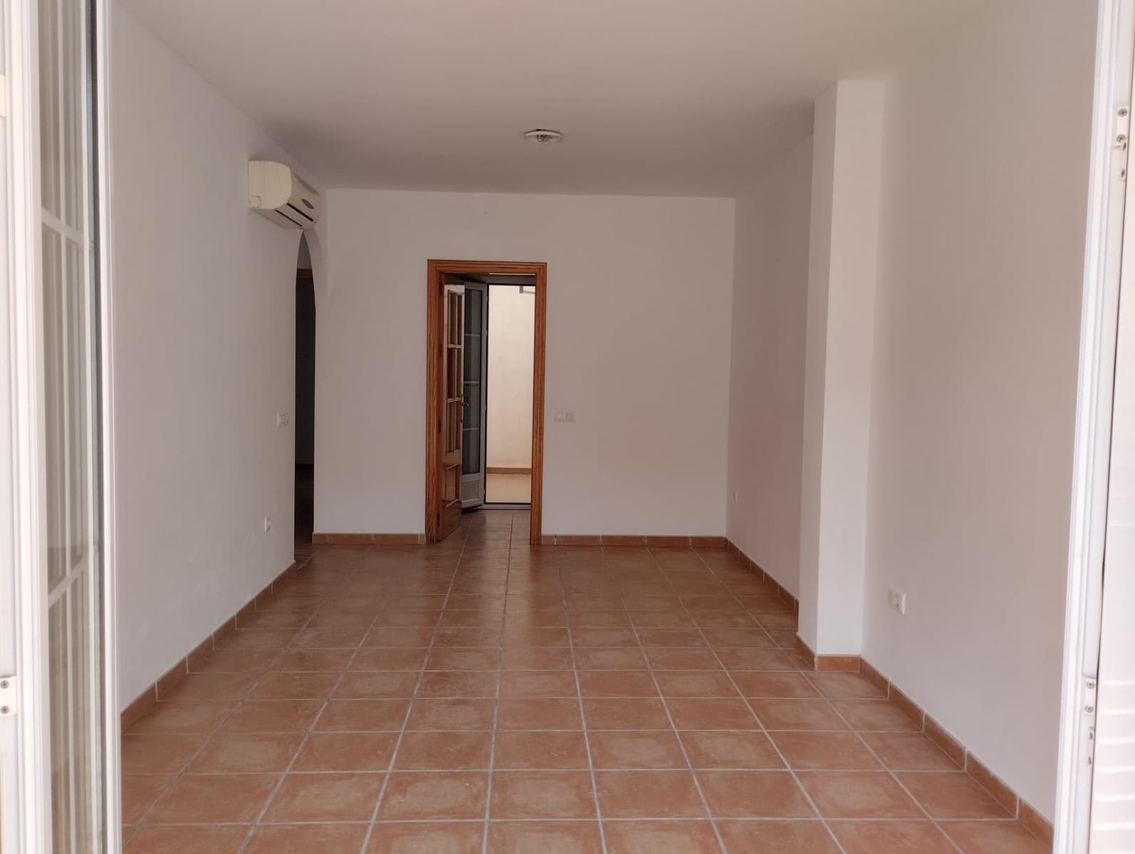 2 bedroom Apartment for sale in Palomares with pool garage - € 108,000 (Ref: 9679579)