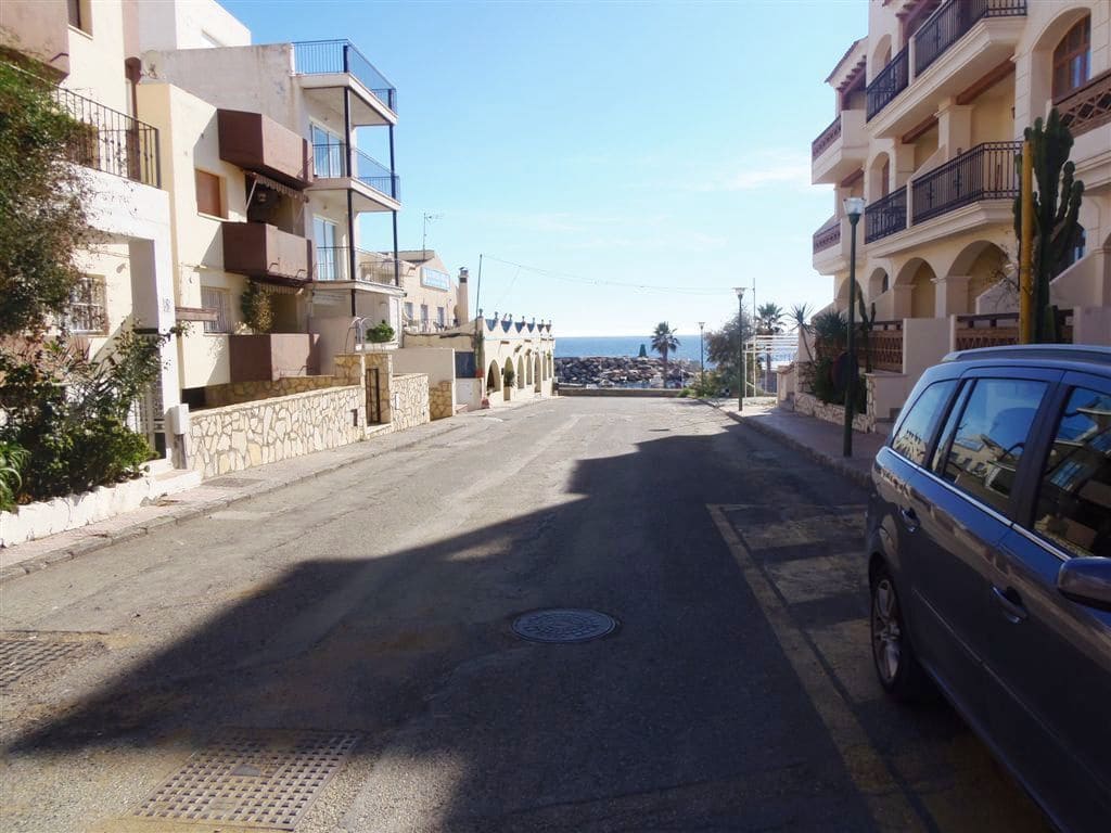 Kaupallinen myytävänä paikassa Villaricos - 49 000 € (Ref: 9735375)