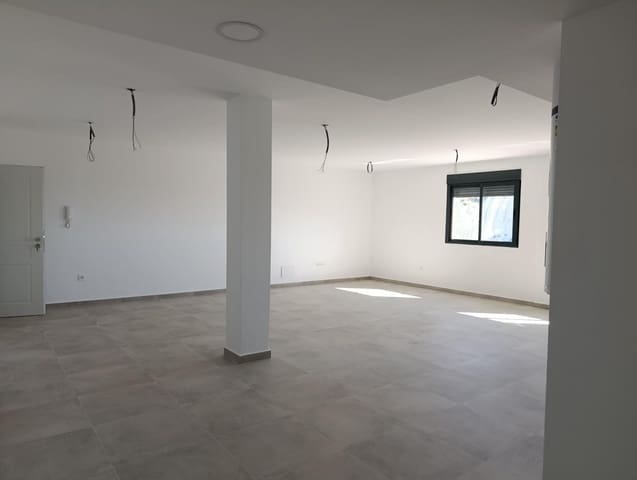 Apartamento de 3 habitaciones en Los Gallardos en venta con garaje - 175.000 € (Ref: 9761819)