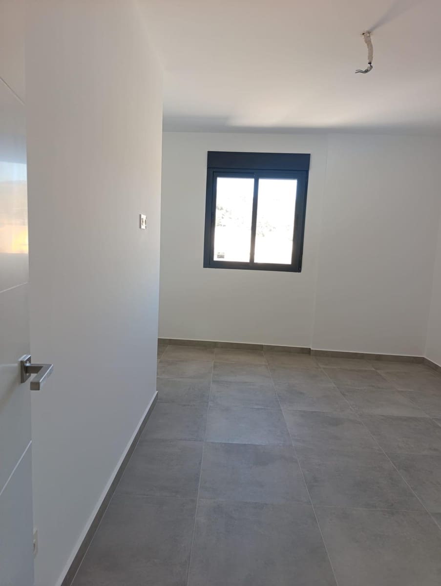 2 soveværelse Penthouse til salg i Los Gallardos med garage - € 175.000 (Ref: 9772838)