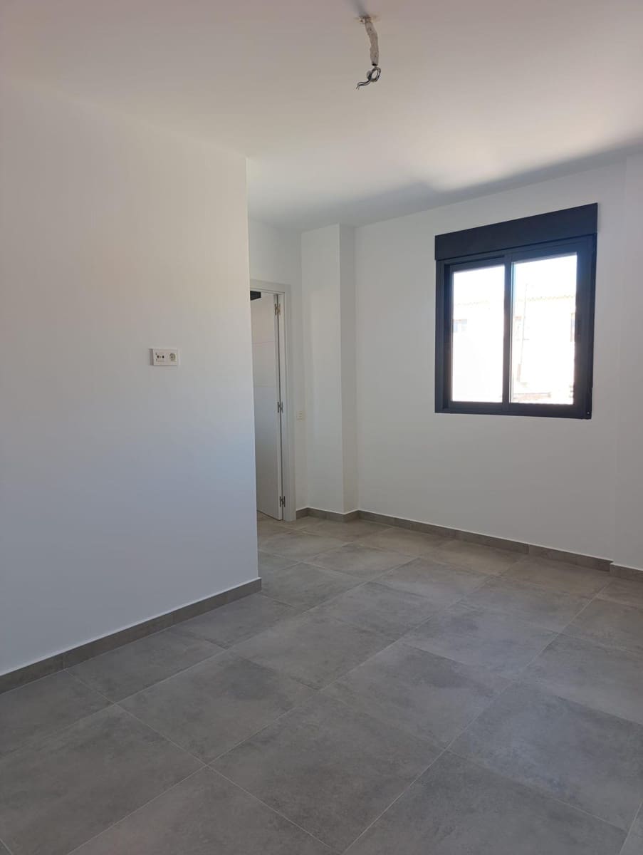 2 soveværelse Penthouse til salg i Los Gallardos med garage - € 175.000 (Ref: 9772838)