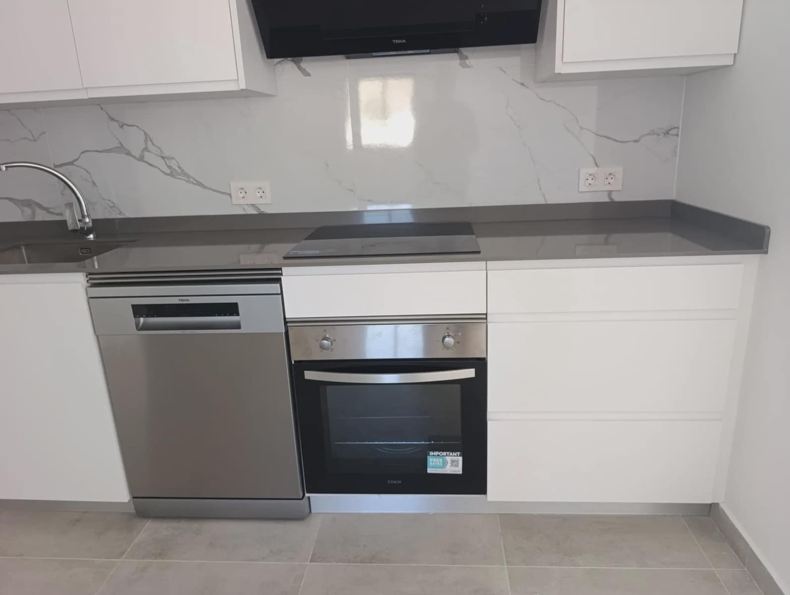 2 Zimmer Penthouse zu verkaufen in Los Gallardos mit Garage - 166.250 € (Ref: 9772838)