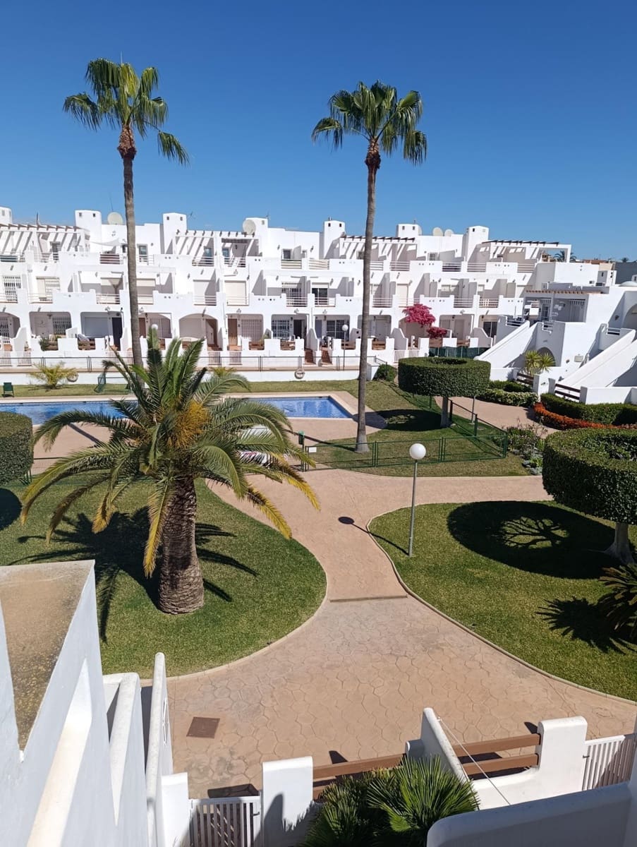2 soverom Leilighet til salgs i Palomares med svømmebasseng garasje - € 145 000 (Ref: 9796916)