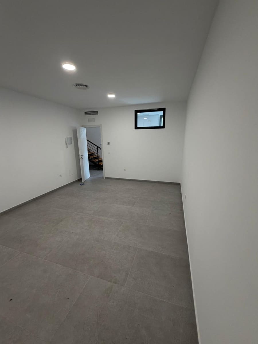 Komercyjne do wynajęcia w Mojacar - 500 € (Ref: 9811417)