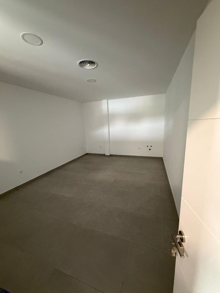 Komercyjne do wynajęcia w Mojacar - 500 € (Ref: 9811417)