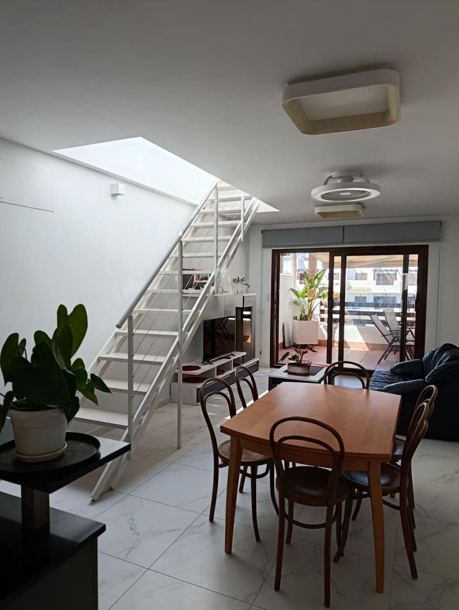 3 soveværelse Penthouse til salg i San Juan de los Terreros med swimmingpool garage - € 250.000 (Ref: 9952302)