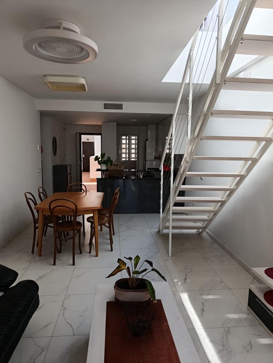3 soveværelse Penthouse til salg i San Juan de los Terreros med swimmingpool garage - € 250.000 (Ref: 9952302)