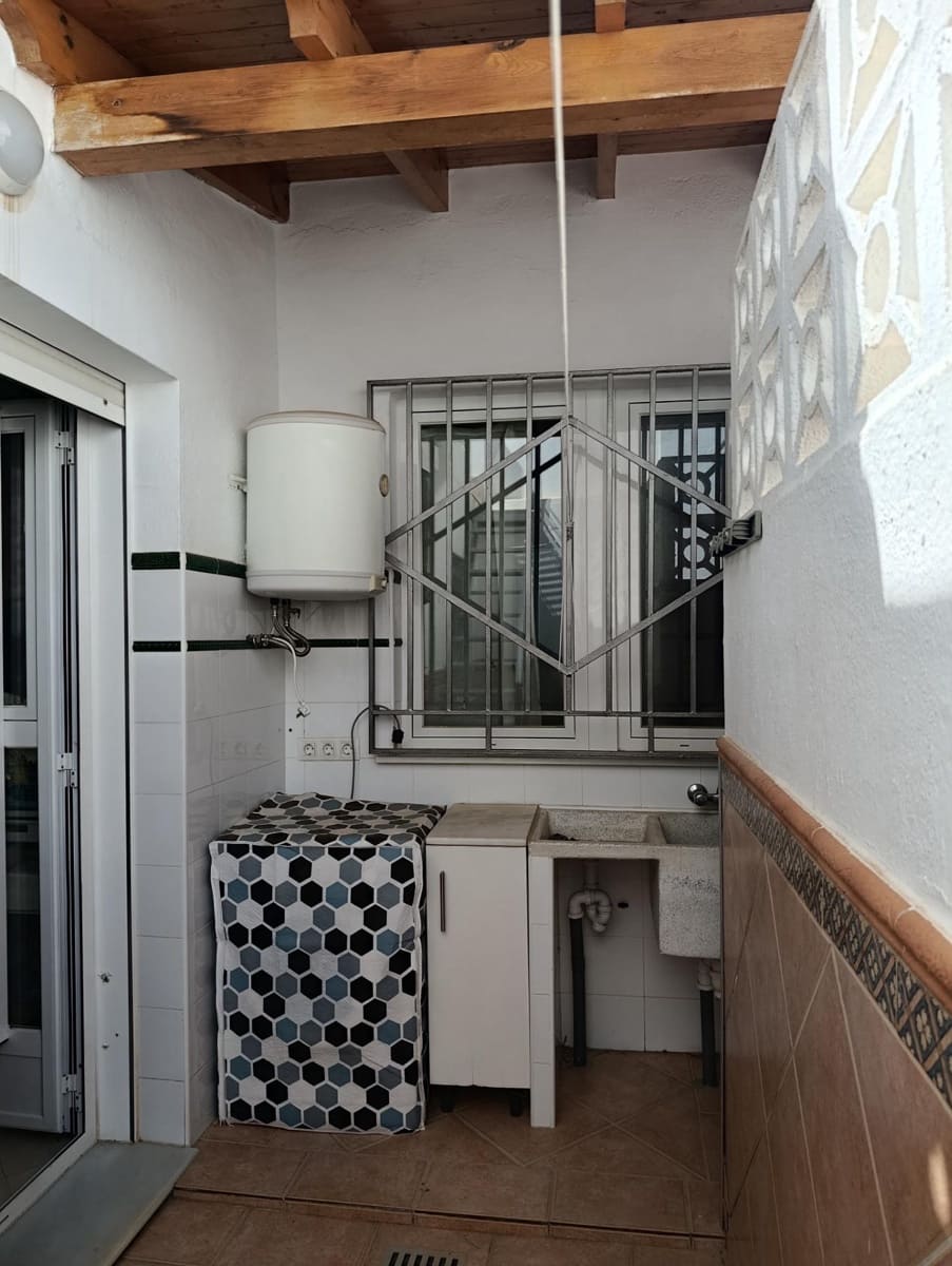 3 bedroom Villa for sale in San Juan de los Terreros with garage - € 346,000 (Ref: 9959386)