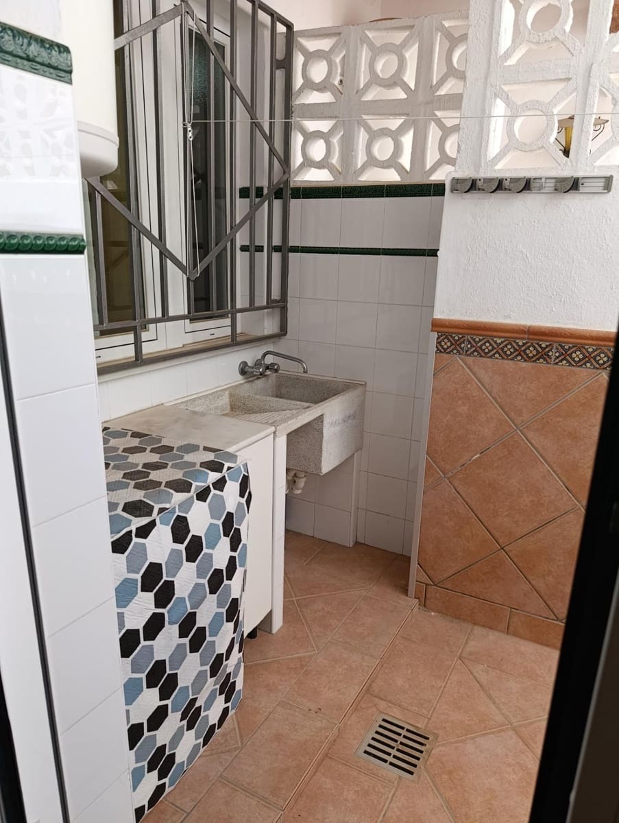 3 bedroom Villa for sale in San Juan de los Terreros with garage - € 346,000 (Ref: 9959386)