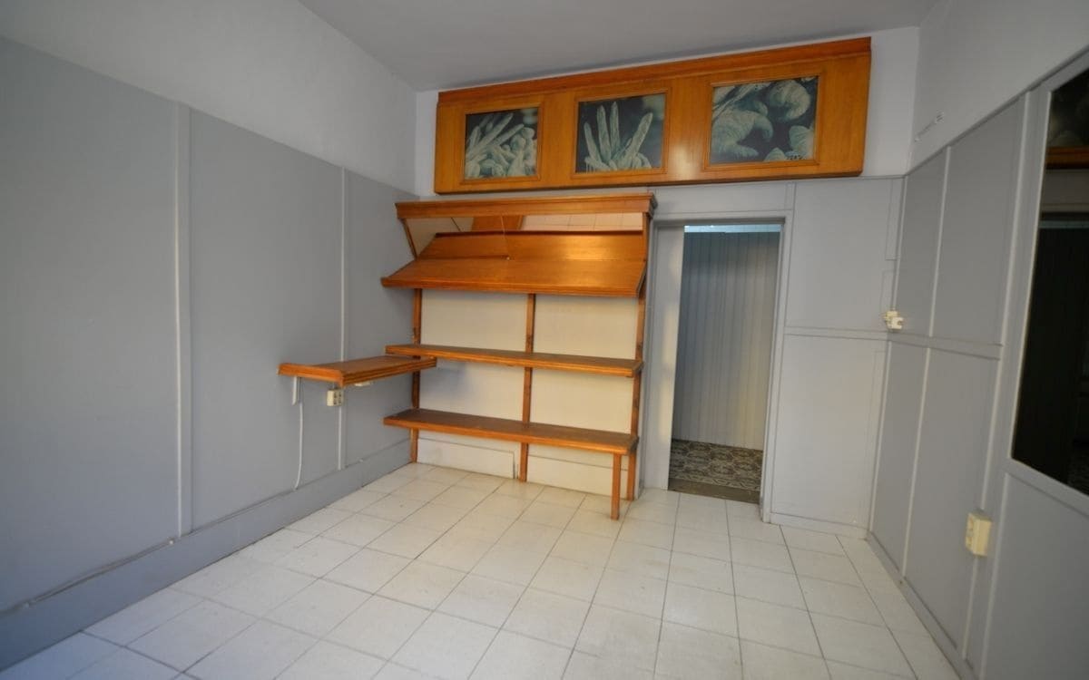 5 soveværelse Rækkehus til salg i Cassa de la Selva - € 210.000 (Ref: 9876772)